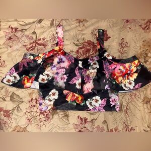 *BRAND NEW/ UNUSED* Say What? Small Floral Tank Crop Top